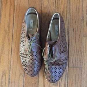 Kayleen Los Angelos Oxfords